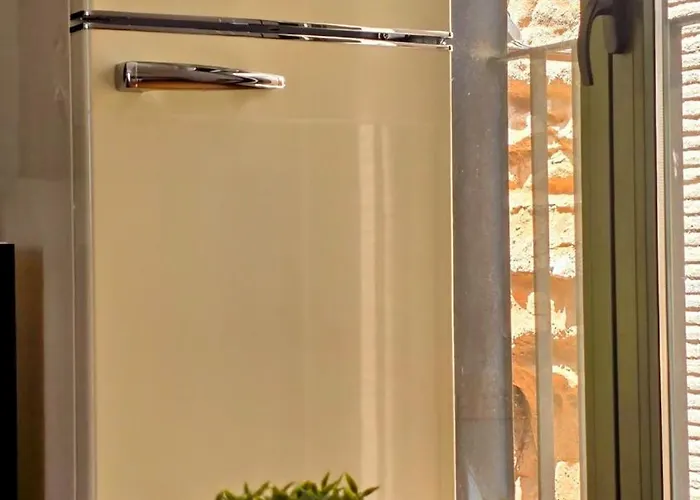 Discover From & Peaceful Flat Lägenhet *